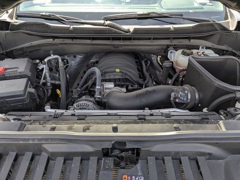 Used 2025 Chevrolet Silverado 1500 LT Trail Boss w/ Convenience Package II AWD/4WD image 22