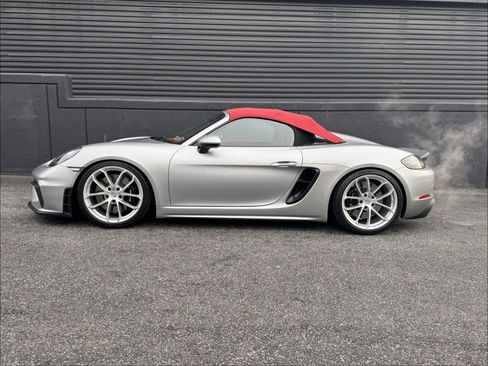 Certified 2023 Porsche 718 Boxster Spyder image 2