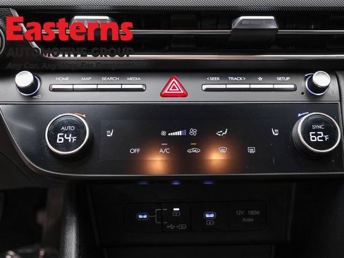 Used 2025 Hyundai Sonata SEL FWD image 20