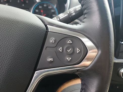 Used 2018 Chevrolet Traverse LT FWD image 25