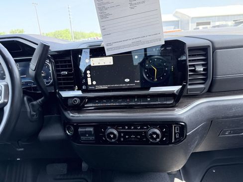Used 2023 Chevrolet Silverado 1500 LT w/ Safety Package RWD image 11
