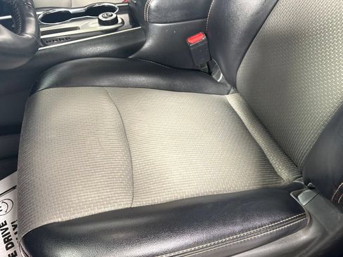 Used 2019 Nissan Pathfinder 4WD image 13