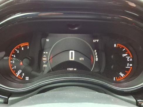 Used 2025 Dodge Durango R/T AWD/4WD image 2