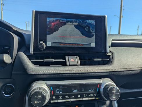 Used 2024 Toyota RAV4 XLE image 28