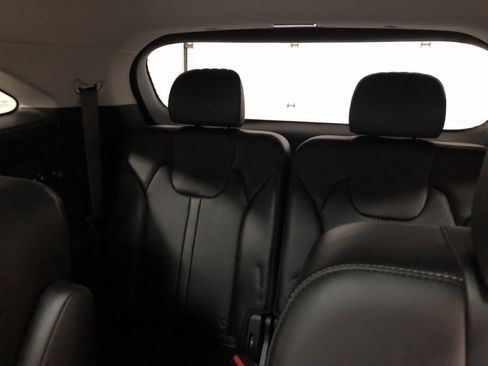Certified 2023 Kia Sorento X-Line EX image 19