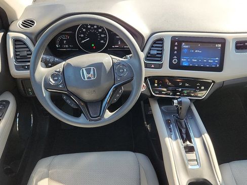 Used 2019 Honda HR-V EX image 4