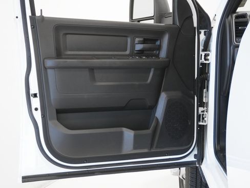 Used 2024 RAM 3500 Tradesman image 19