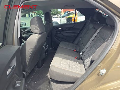 Used 2023 Chevrolet Equinox LT FWD image 4