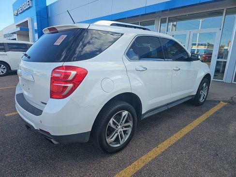 Used 2017 Chevrolet Equinox Premier w/ Enhanced Convenience Package image 3