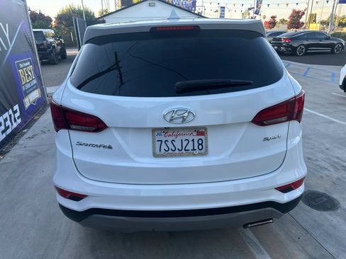 Used 2017 Hyundai Santa Fe Sport FWD image 6