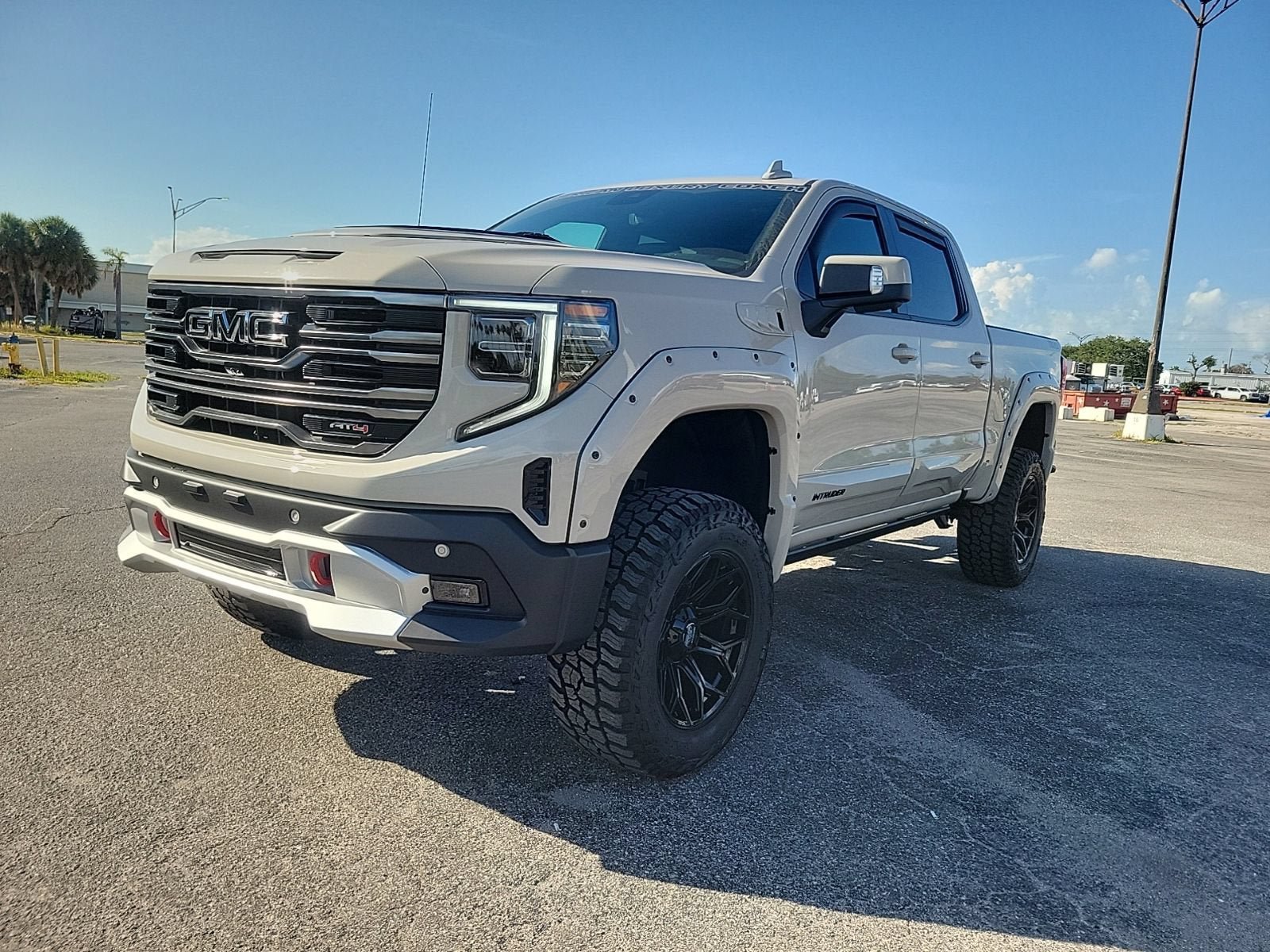 New 2026 GMC Sierra 1500 AT4 w/ Technology Package AWD/4WD image 2