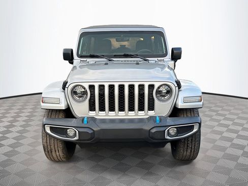 Used 2022 Jeep Wrangler Unlimited Sahara w/ Cold Weather Group image 2