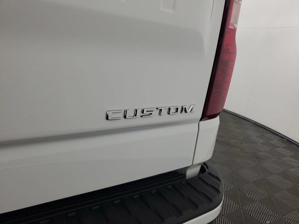 New 2026 Chevrolet Silverado 1500 Custom AWD/4WD image 30