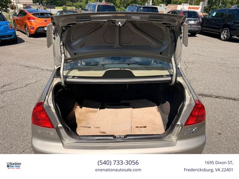 Used 2005 Honda Civic EX image 19