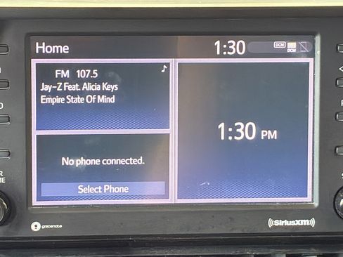 Used 2021 Toyota RAV4 XLE FWD image 28