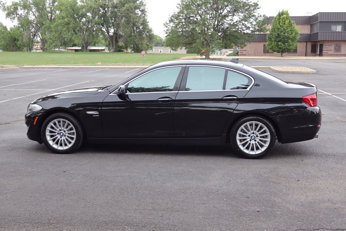 Used 2011 BMW 535i xDrive Sedan AWD/4WD image 9
