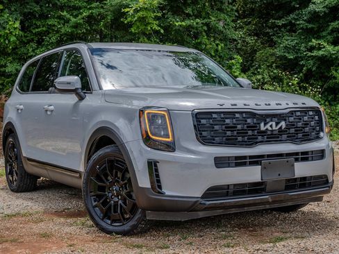Used 2022 Kia Telluride EX w/ EX Premium Package AWD/4WD image 7