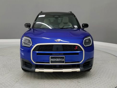 Certified 2025 MINI Cooper Countryman S image 2