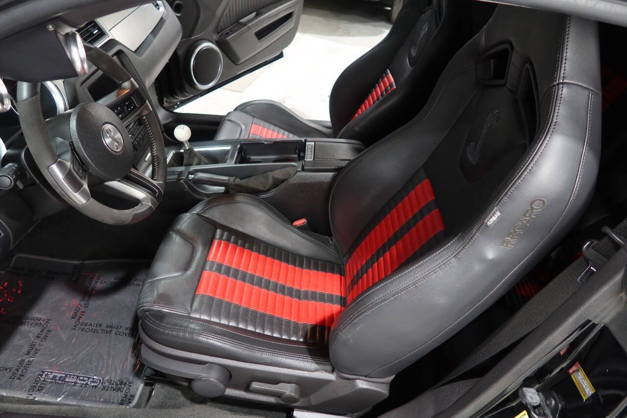 Used 2012 Ford Mustang Shelby GT500 w/ SVT Performance Pkg RWD image 18
