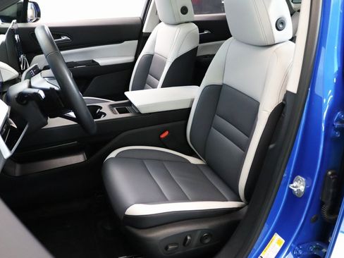 Used 2024 Honda Prologue Touring image 9