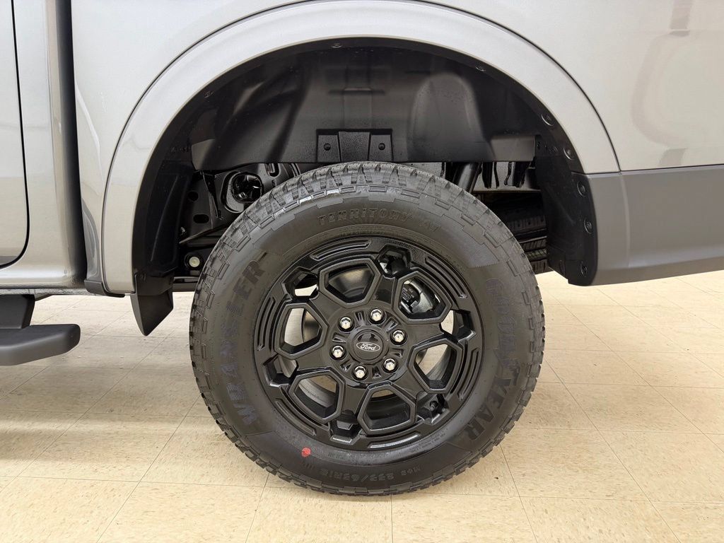 New 2026 Ford Ranger XLT w/ Equipment Group 301A High AWD/4WD image 8