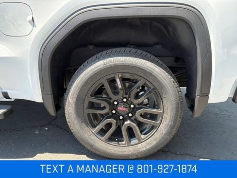 New 2026 GMC Sierra 1500 Elevation w/ Elevation Premium Package AWD/4WD image 12