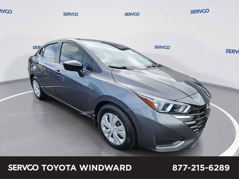 Used 2023 Nissan Versa S image 1