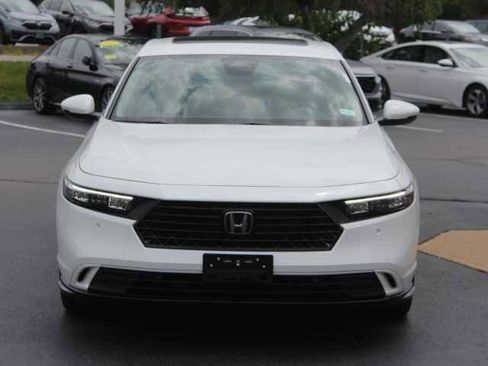 New 2025 Honda Accord EX-L image 2