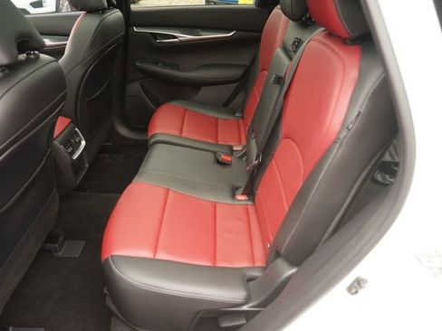 Used 2023 INFINITI QX50 Sport FWD image 13