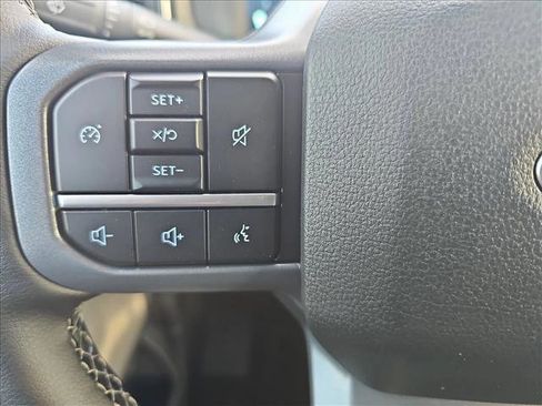 New 2026 Ford F250 Lariat w/ FX4 Off-Road Package image 19