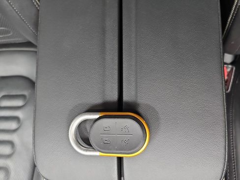 Used 2022 Rivian R1T Adventure image 29