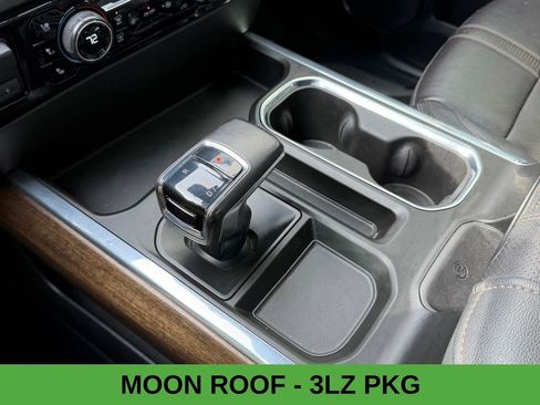 Used 2022 Chevrolet Silverado 1500 High Country image 13