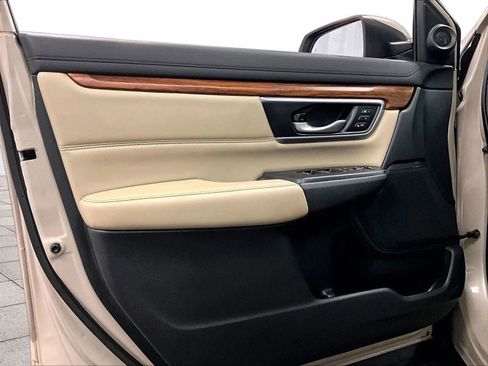 Used 2017 Honda CR-V Touring image 23