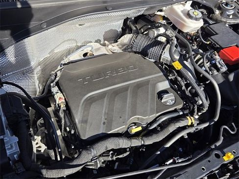 Used 2022 Buick Encore GX Preferred image 16