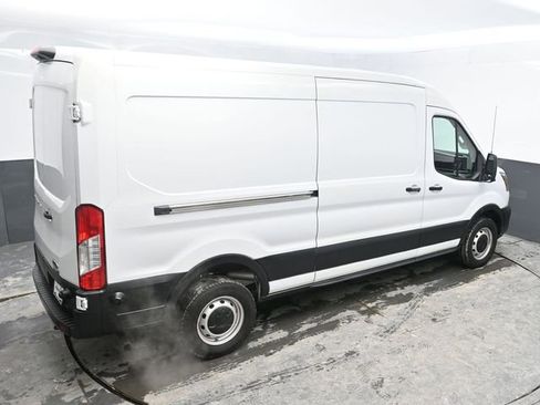 Used 2024 Ford Transit 250 148 Medium Roof image 23