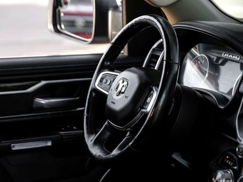 Used 2019 RAM 1500 Laramie image 11