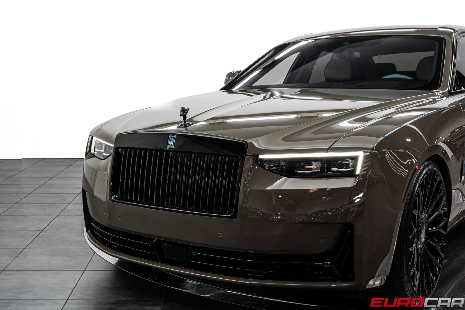 Used 2025 Rolls-Royce Ghost AWD/4WD image 14