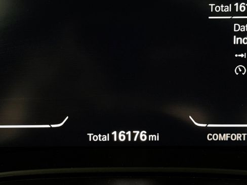 Certified 2023 BMW 540i w/ M Sport Package image 35