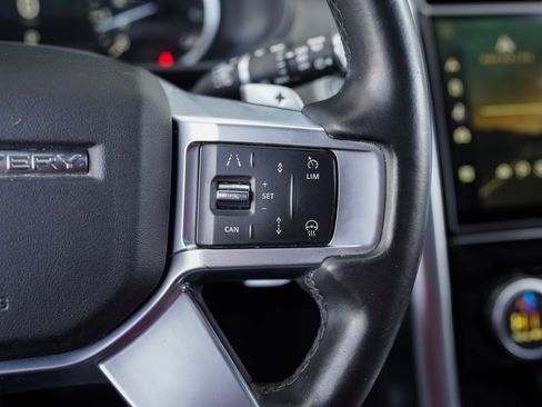 Used 2023 Land Rover Discovery S R-Dynamic image 29