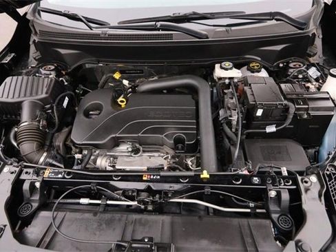 Used 2024 GMC Terrain SLE image 26