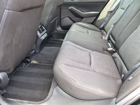 Used 2025 Honda Accord LX image 26