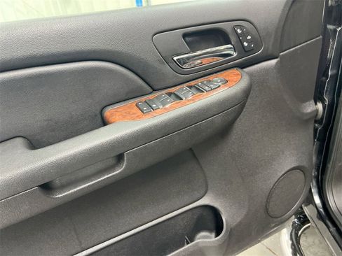 Used 2009 Chevrolet Silverado 1500 LTZ w/ Safety Package image 19