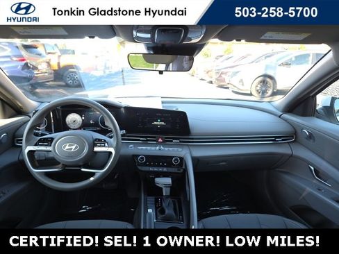 Certified 2024 Hyundai Elantra SEL image 28