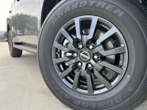 New 2026 Nissan Armada SV image 7