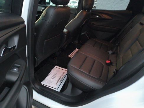 Used 2021 Chevrolet TrailBlazer ACTIV w/ Convenience Package image 13