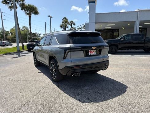 New 2026 Chevrolet Traverse High Country FWD image 9