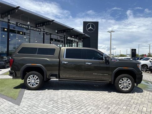 Used 2023 GMC Sierra 2500 Denali w/ Denali Ultimate Package AWD/4WD image 6