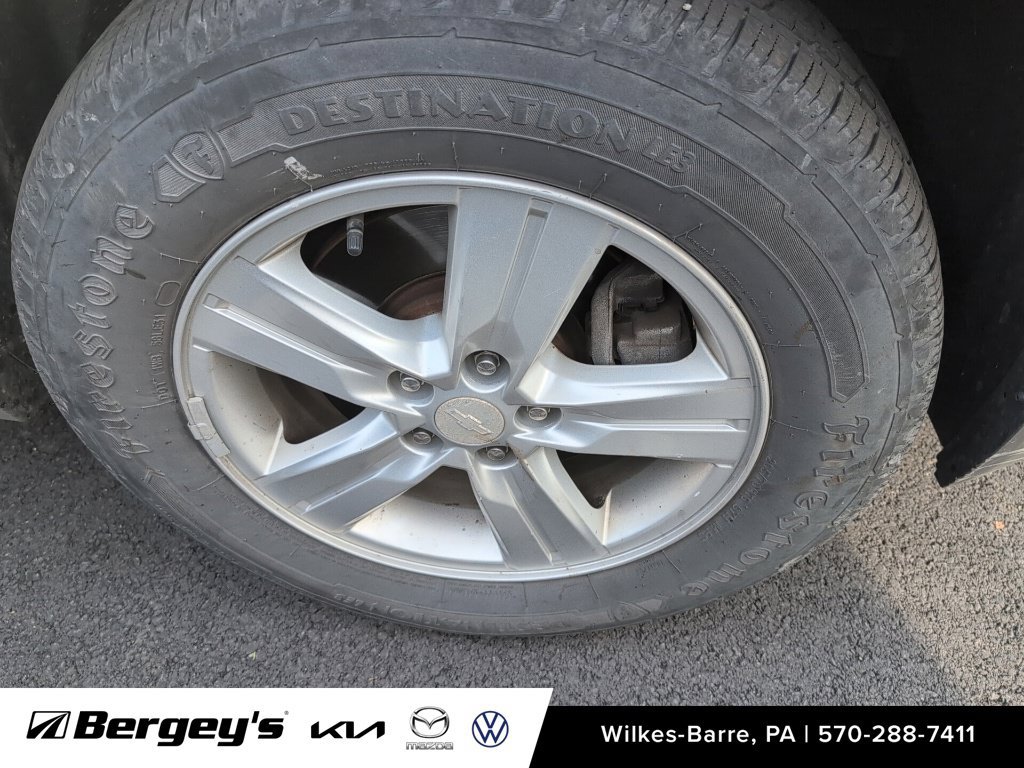 Used 2017 Chevrolet Trax LS AWD/4WD image 4