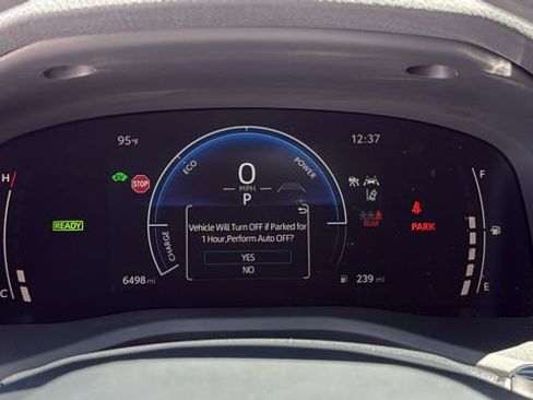 Used 2025 Toyota Camry LE image 26