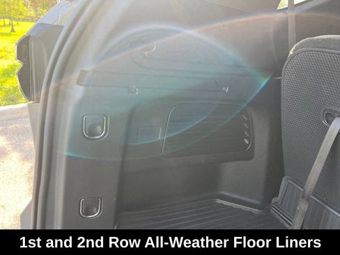 Used 2026 Chevrolet Traverse Z71 w/ Driver Confidence Package AWD/4WD image 11